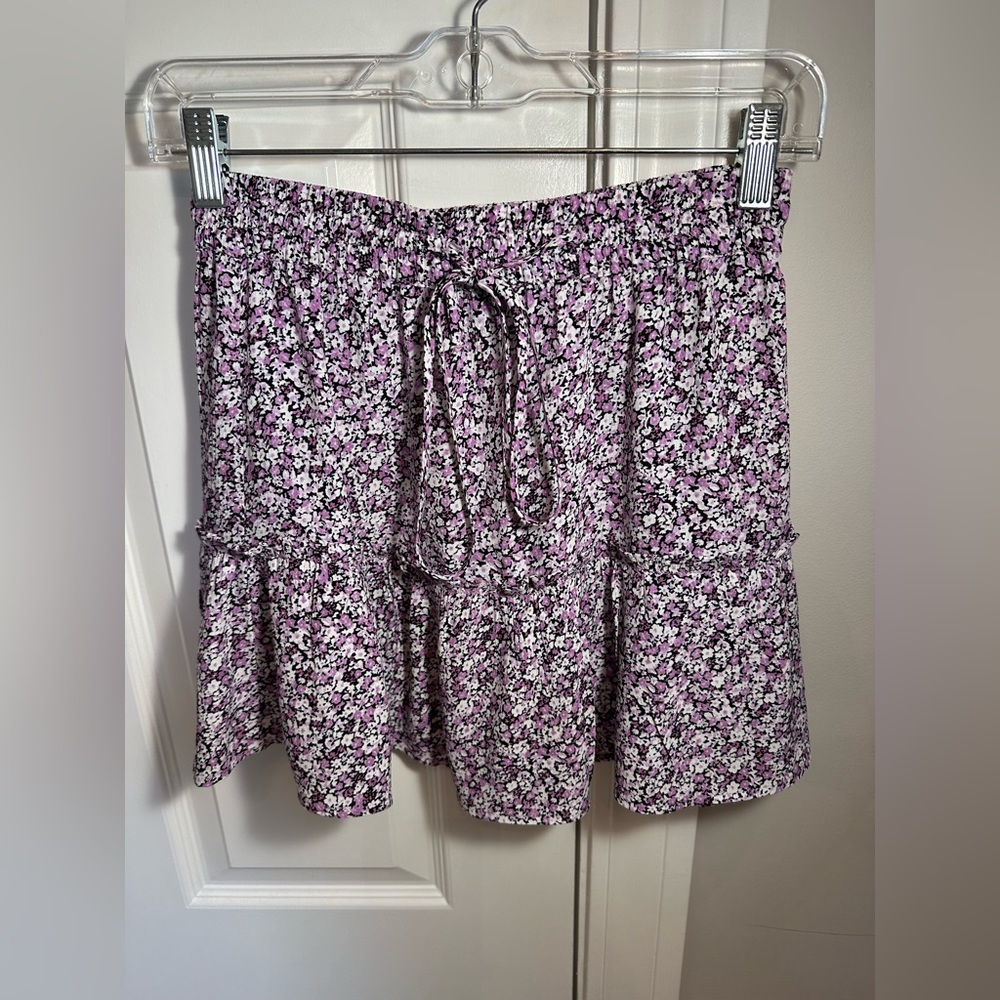 NWOT Zara Purple Floral Tiered High-Rise Mini Skirt, Size XS